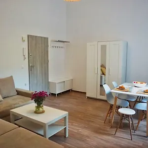  Apartament Palace Of Culture, Modern City Center Suite! Polska